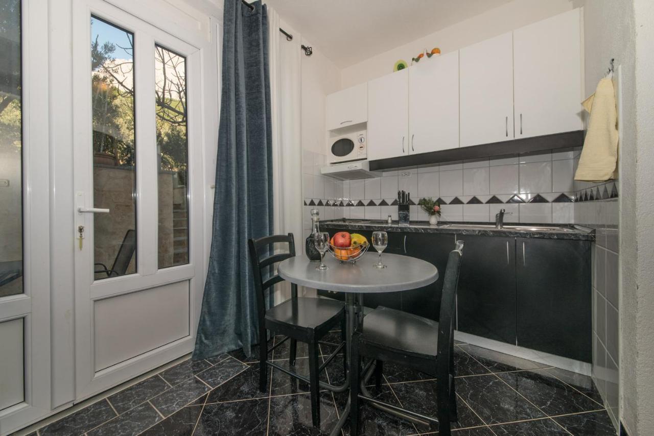 Apartments Niko Promajna Luaran gambar
