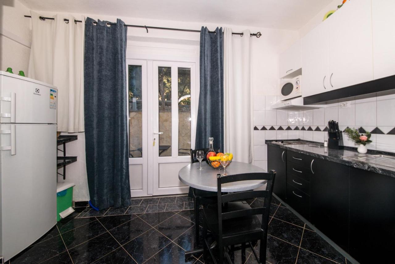 Apartments Niko Promajna Luaran gambar